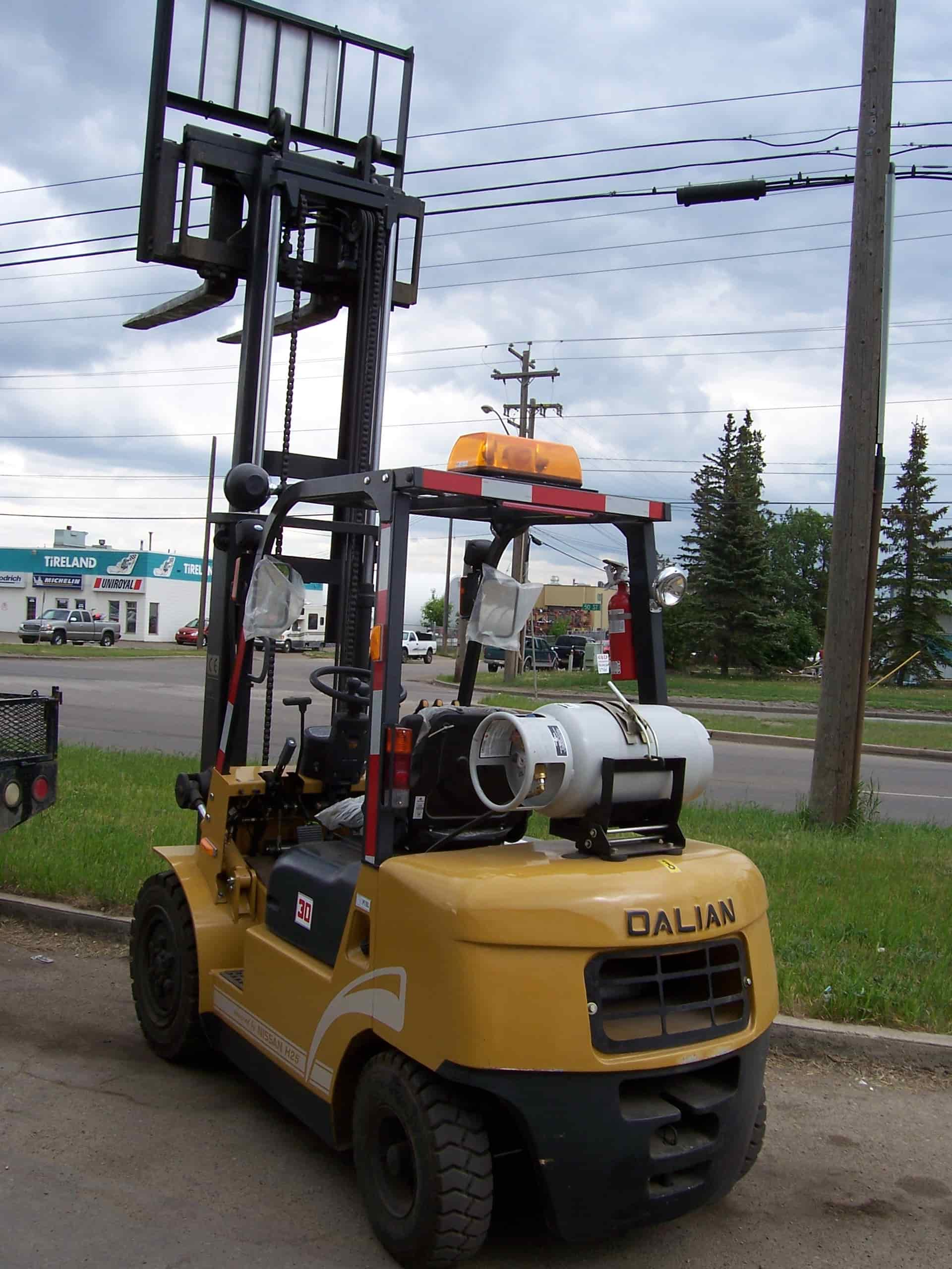 Dalian 1.5-4.0T LPG&Gasoline Forklift